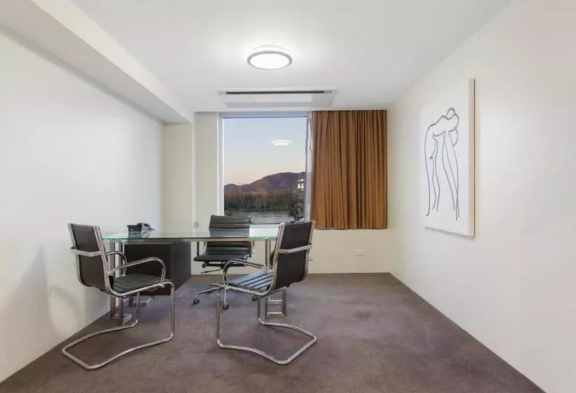 Cbd Executive Apartments