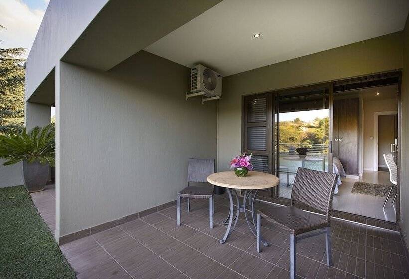 Dynasty Forest Sandown Serviced Apartments & Self Catering