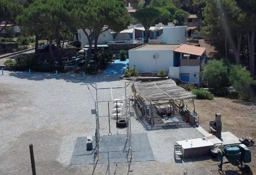 Holiday Eolie Village