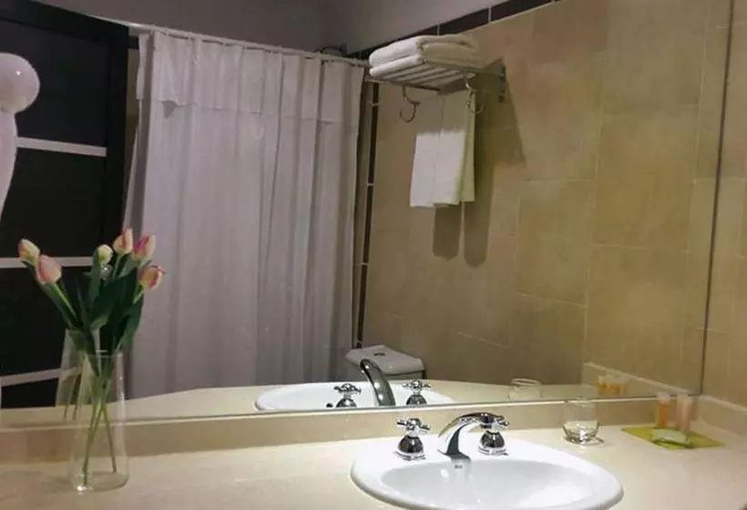 فندق Altos Del Estero