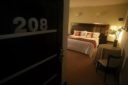 فندق Altos Del Estero