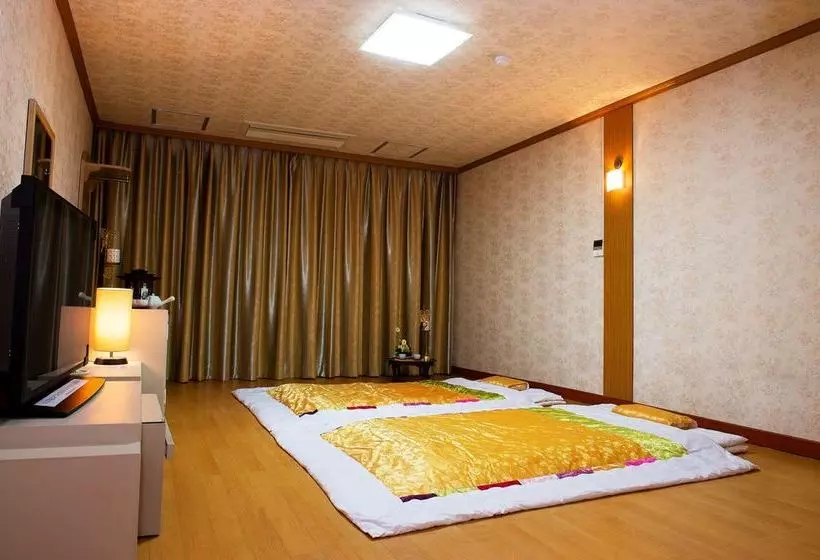 Hotel Laon Convention