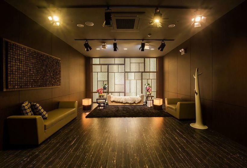 Отель Laon Convention