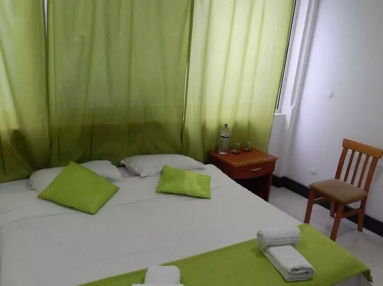 هتل Mozguest Residence