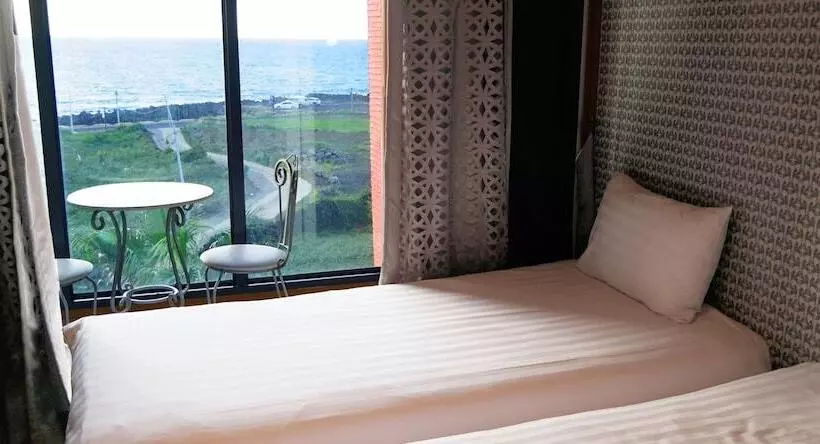 Hotel Noeuleul Damda