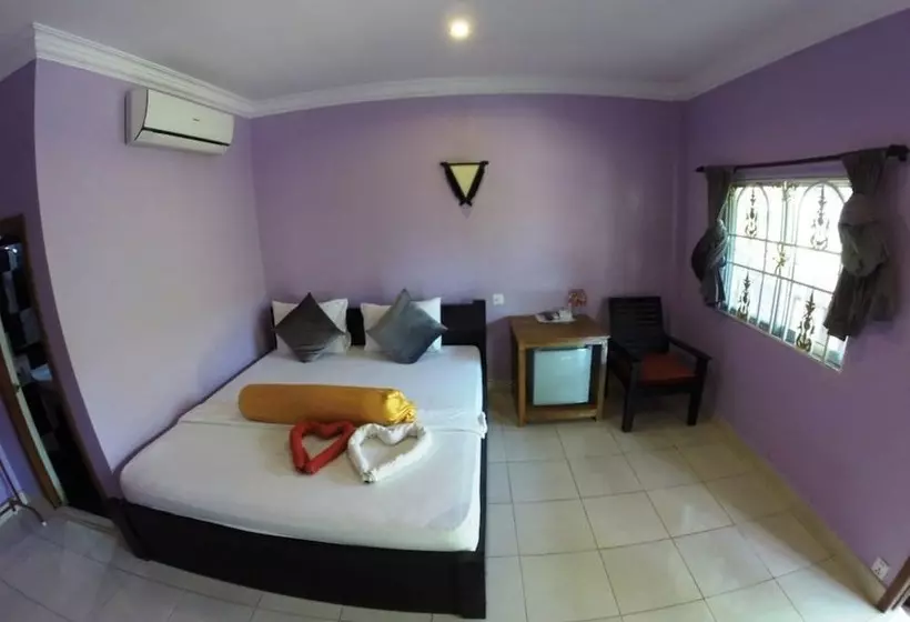 فندق The River Lodge