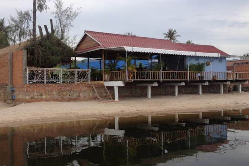 فندق The River Lodge