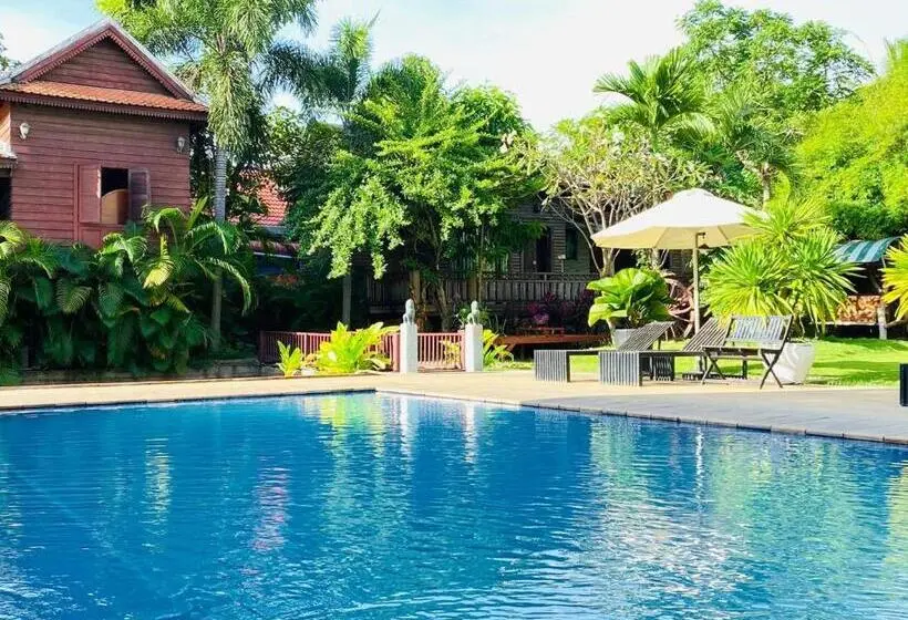 هتل Vimean Sovannaphoum Resort