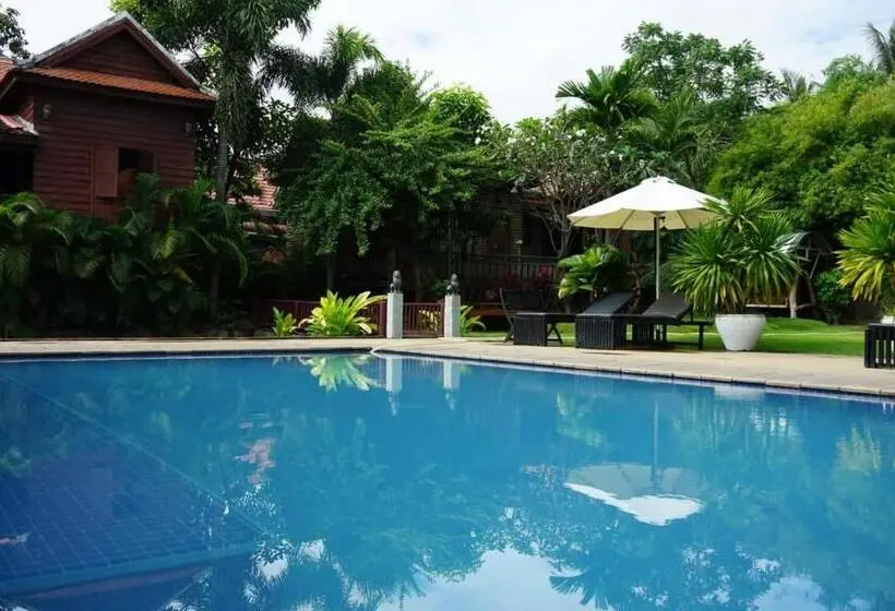 هتل Vimean Sovannaphoum Resort