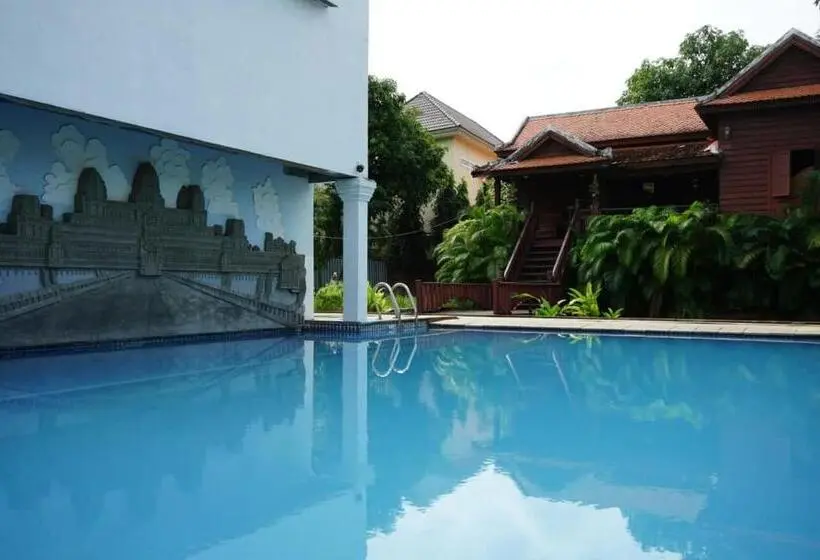 هتل Vimean Sovannaphoum Resort
