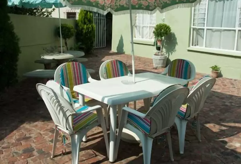 פנסיון Kwa Bungane Guest House