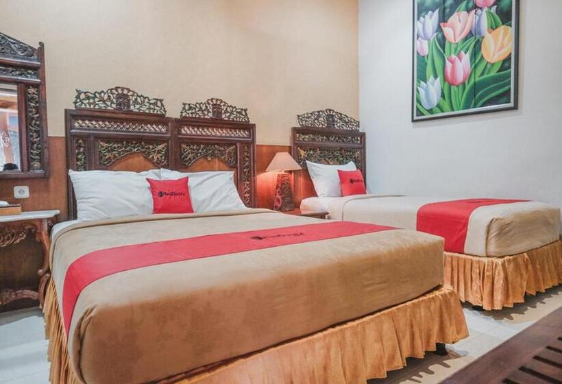 פנסיון Reddoorz Near Galeria Mall 2