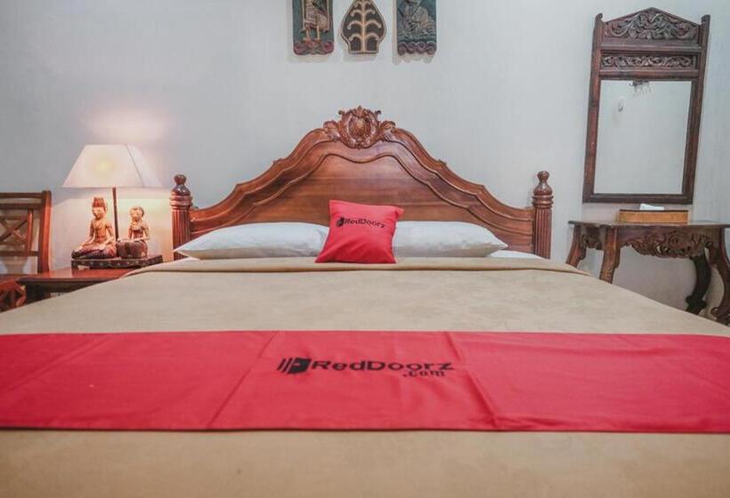 פנסיון Reddoorz Near Galeria Mall 2