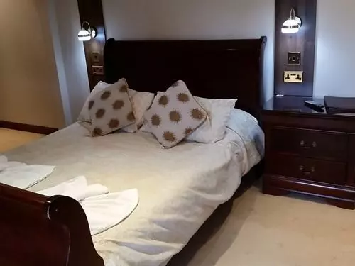 膳宿费 Springburn Lodge