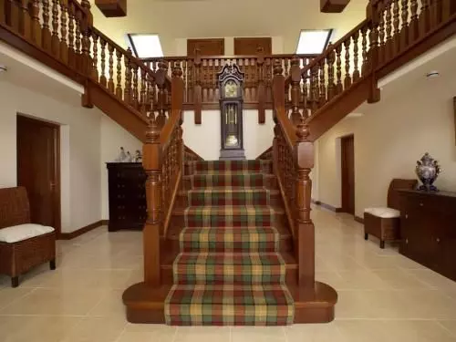 膳宿费 Springburn Lodge