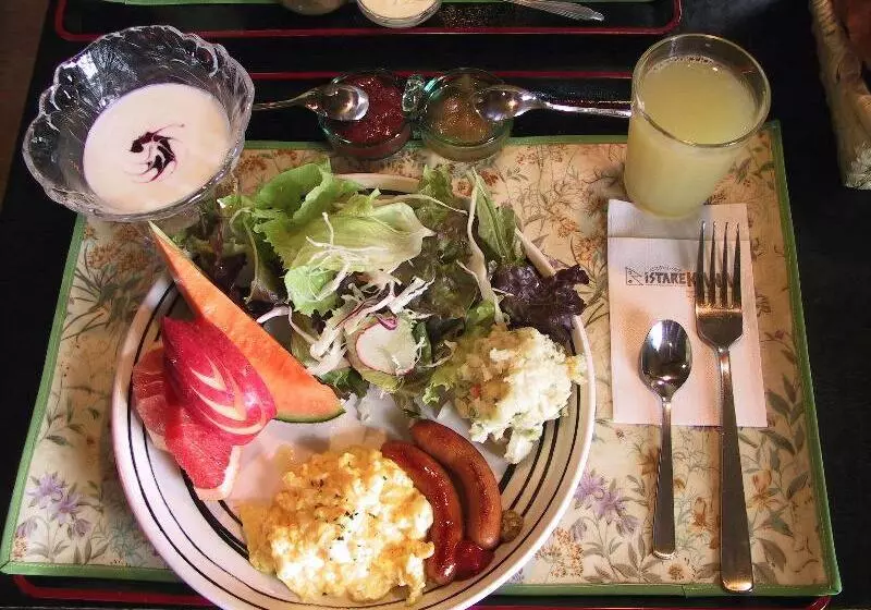 住宿加早餐 Bistare Kana