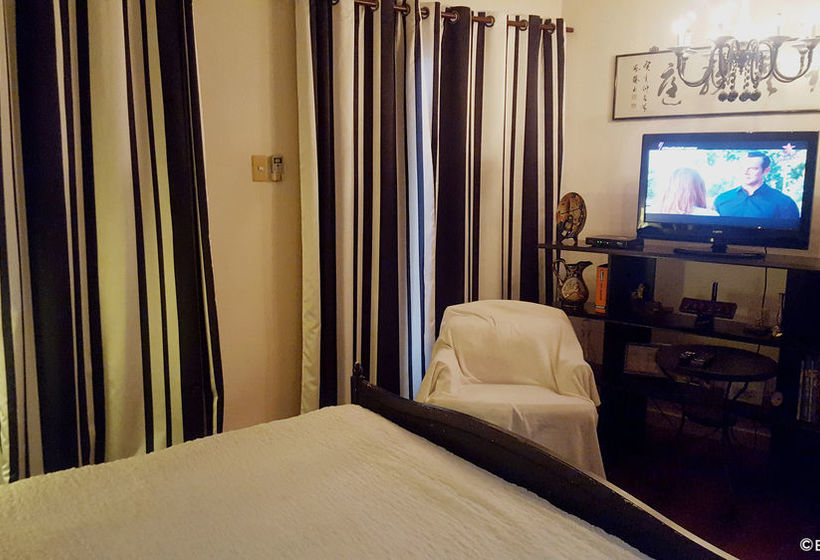 Bed and Breakfast Casa Amapola Manila