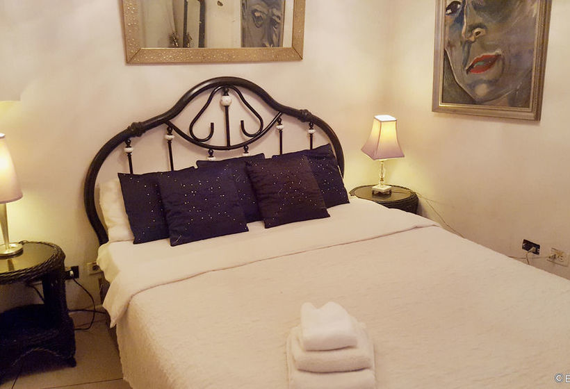 Bed and Breakfast Casa Amapola Manila