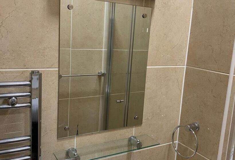 住宿加早餐  Waverley Inn Lodge