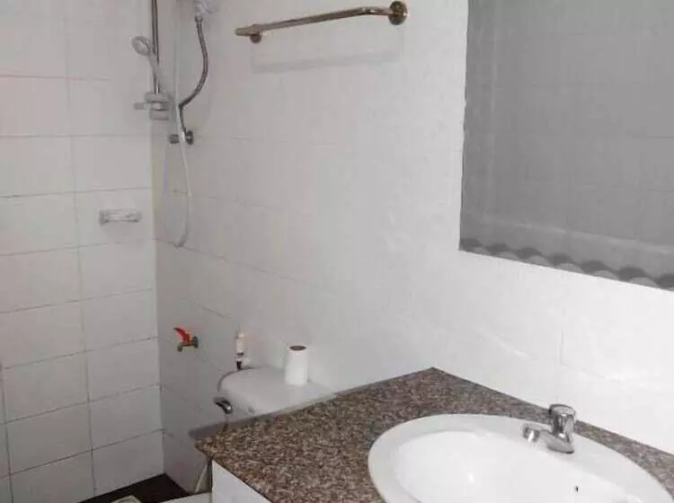 ホテル Chaleunehoung