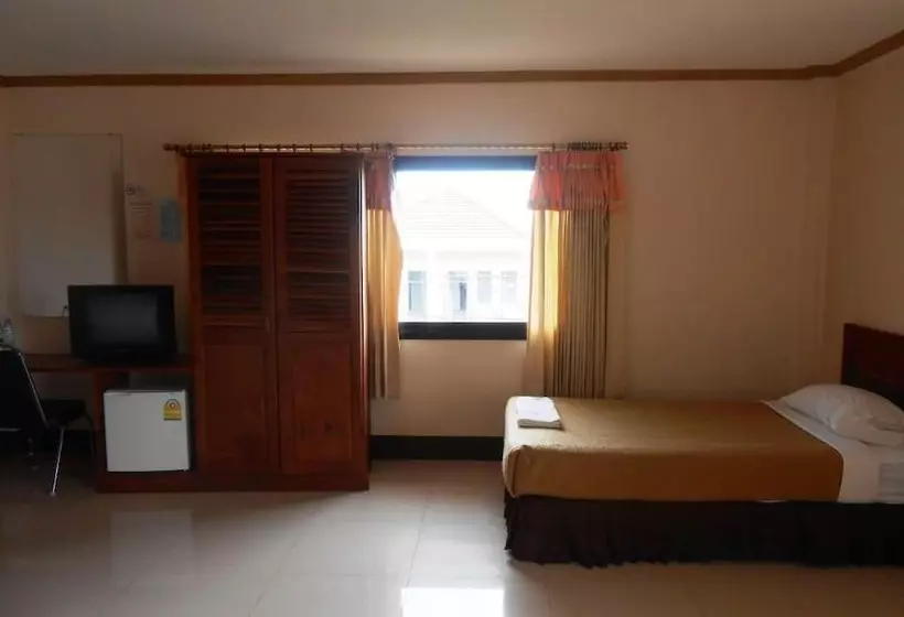 ホテル Chaleunehoung