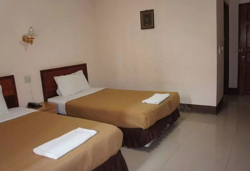 ホテル Chaleunehoung