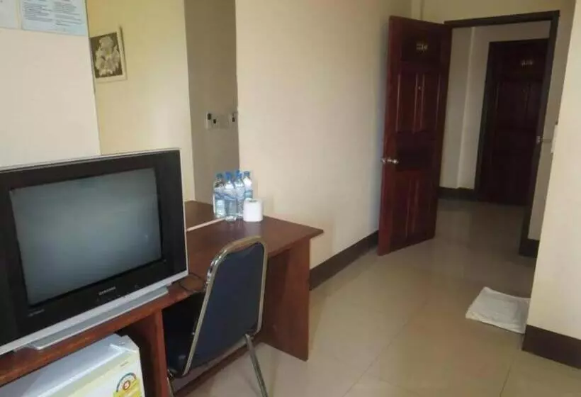 ホテル Chaleunehoung