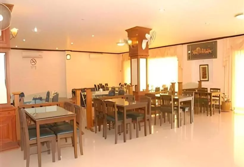 ホテル Chaleunehoung