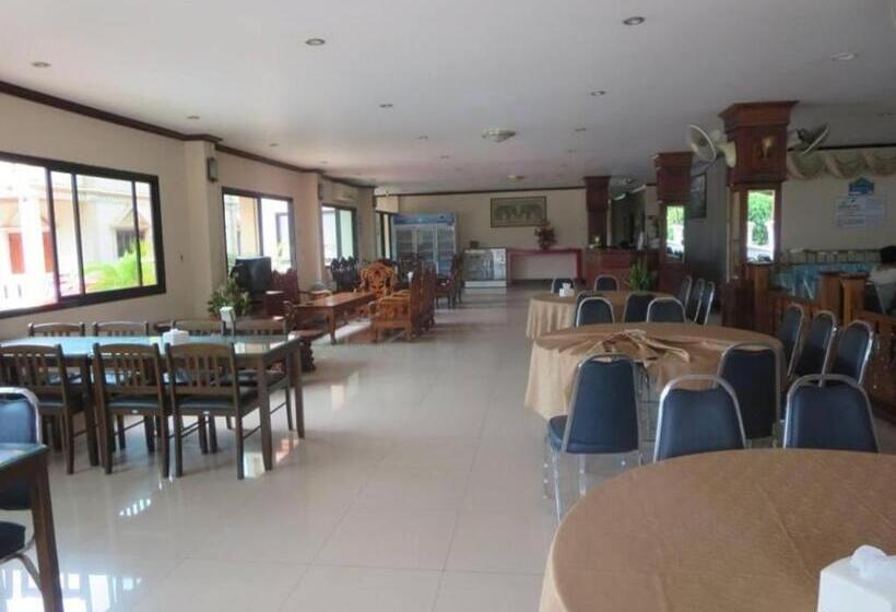 هتل Chaleunehoung