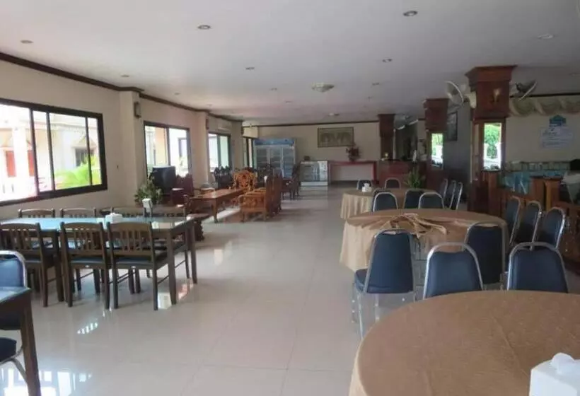 ホテル Chaleunehoung