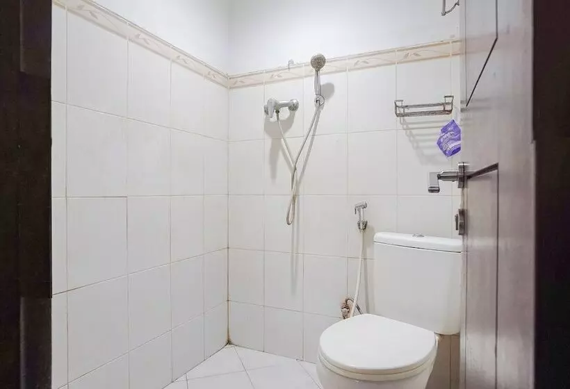 בית מלון כפרי Gana Inn Legian