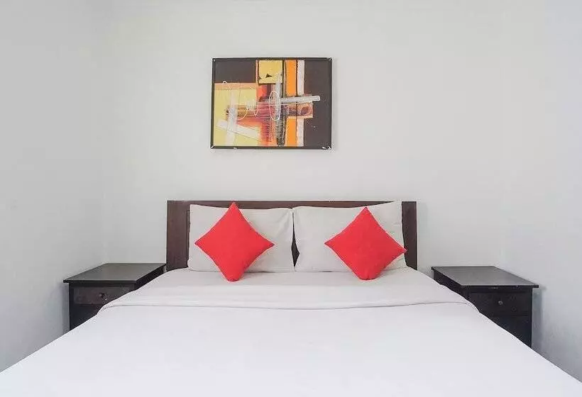 בית מלון כפרי Gana Inn Legian