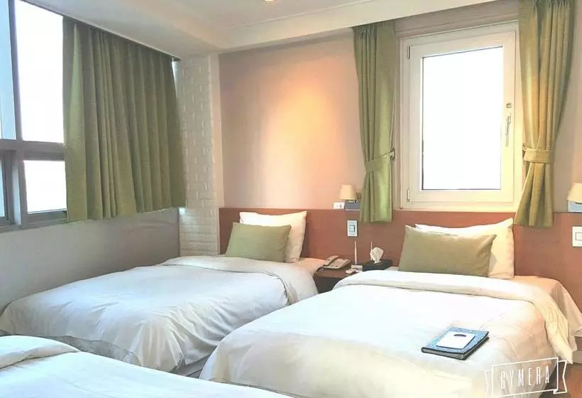 هتل Juststay  Dongdaemun