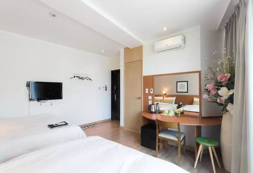 هتل Juststay  Dongdaemun