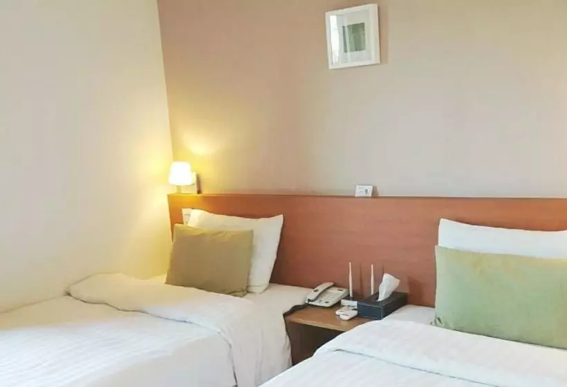 هتل Juststay  Dongdaemun