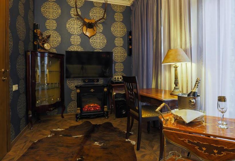 Arthotel Poruchik Rzhevsky