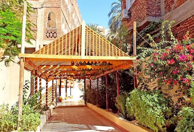 هتل Sheherazade Luxor