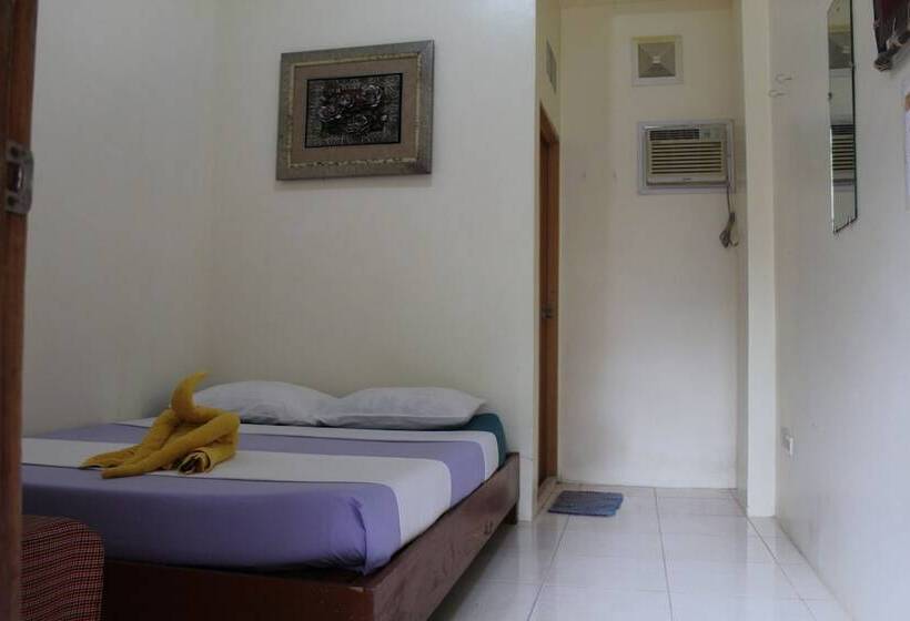 Pensjonat Escurel Inn