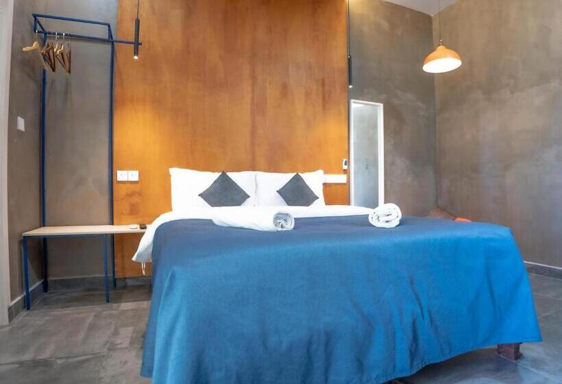 פנסיון Maamadi Boutique