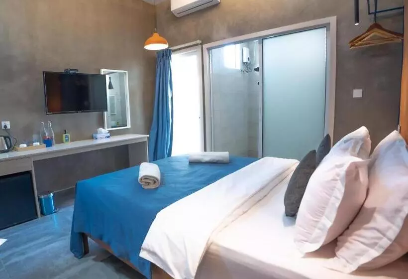 پانسیون Maamadi Boutique