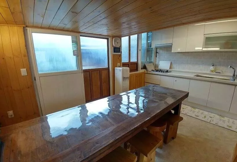 ペンション Sophia Hanok Guesthouse