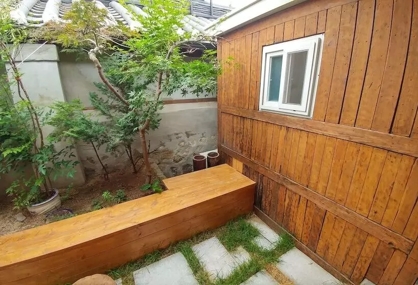 ペンション Sophia Hanok Guesthouse