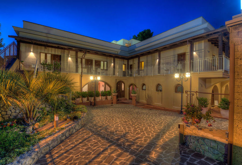 ペンション Villa Diomede