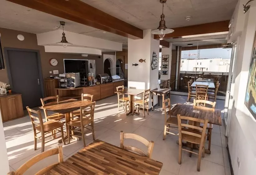 Sunseeker Holiday Complex