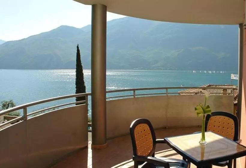 Surf Hotel Pier Montagnoli Group