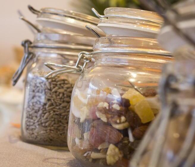 Surf Hotel Pier   Montagnoli Group