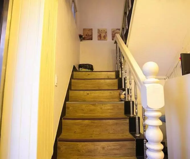 호스텔 Korstay Guesthouse Seoul Station