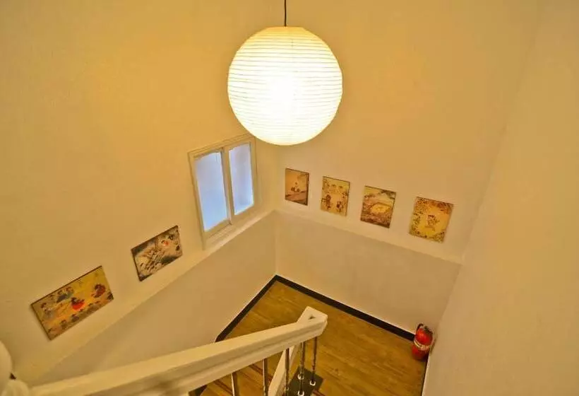 호스텔 Korstay Guesthouse Seoul Station