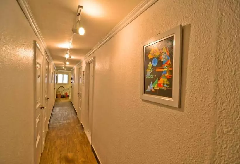 호스텔 Korstay Guesthouse Seoul Station