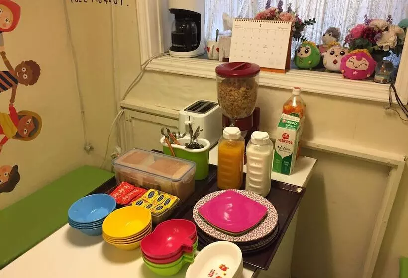 호스텔 Korstay Guesthouse Seoul Station